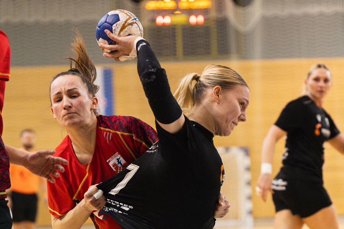 NEZAUSTAVLJIVA - Katarina Raspudić (foto: ŽRK Rudar / Frame 14)