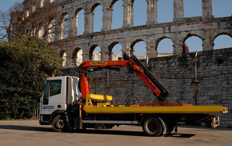 Napali prometnog redara i djelatnike Pula parkinga jer im je pauk digao vozilo