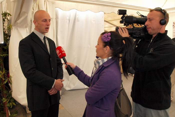 Mladen Rajko, načelnik Općine Tinjan, daje izjavu za zagrebačku Novu TV  